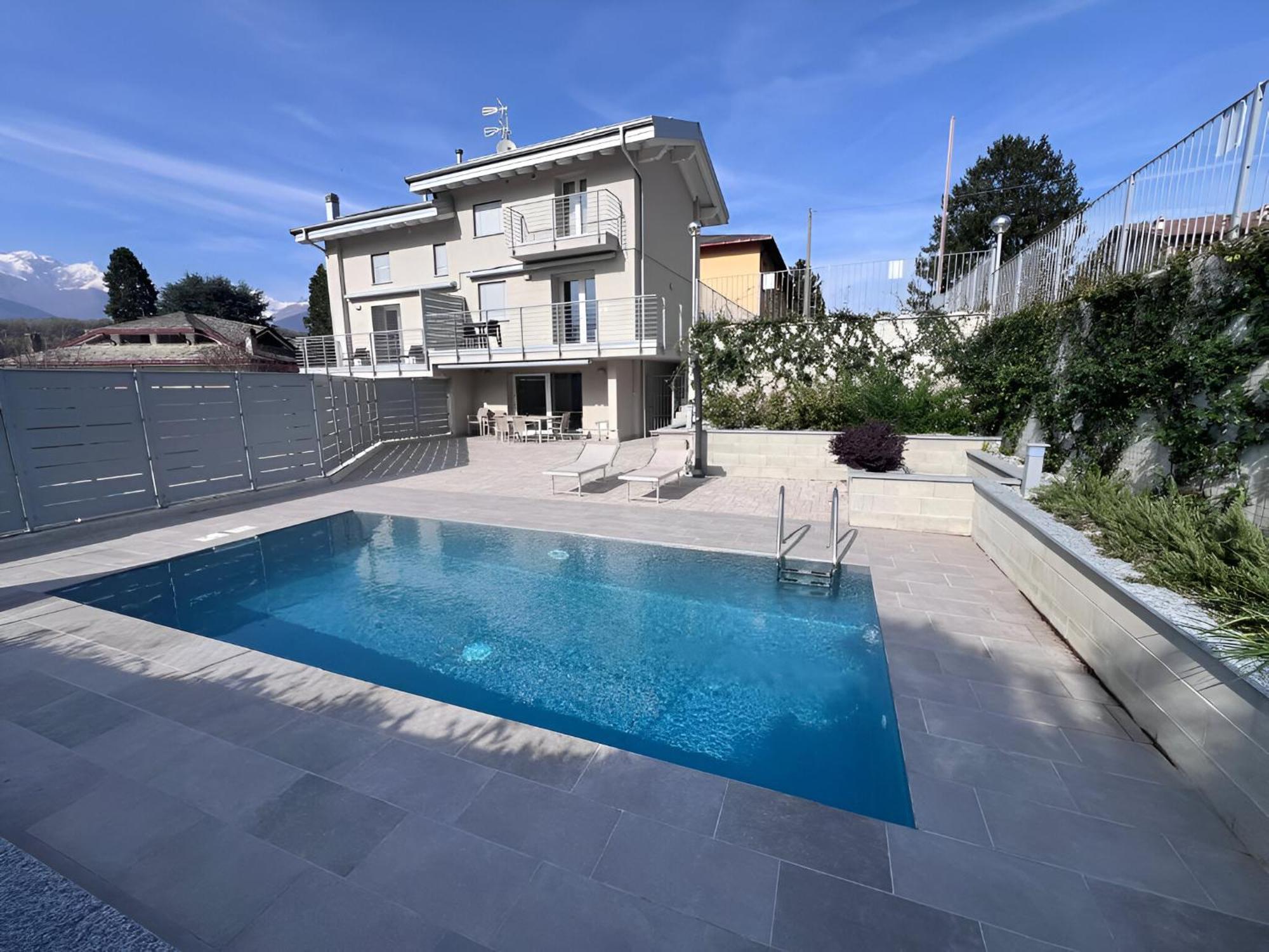 Villa Claudia With Private Pool Colico Exterior photo